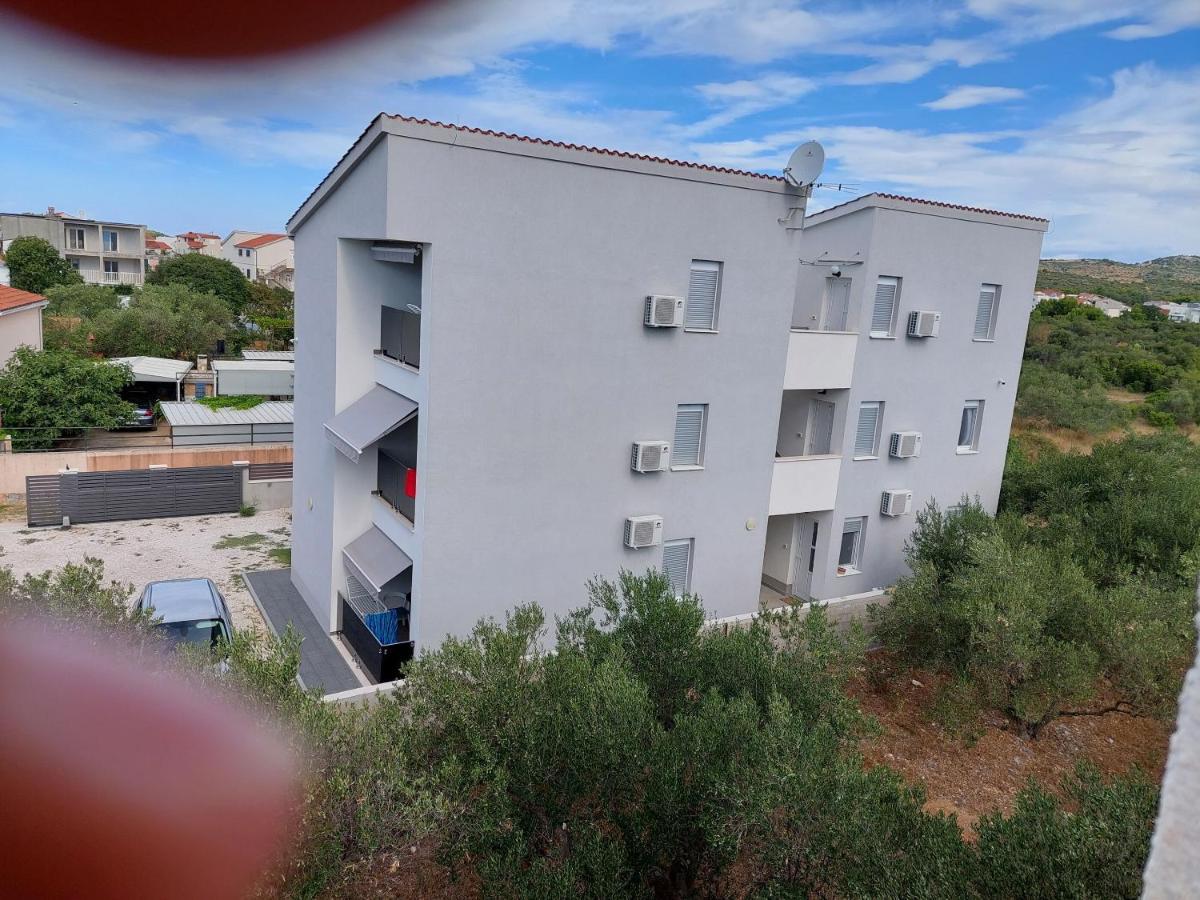 Apartments Zdeslav Rogoznica  Exterior photo